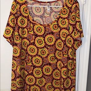 Colorful printed classic tee